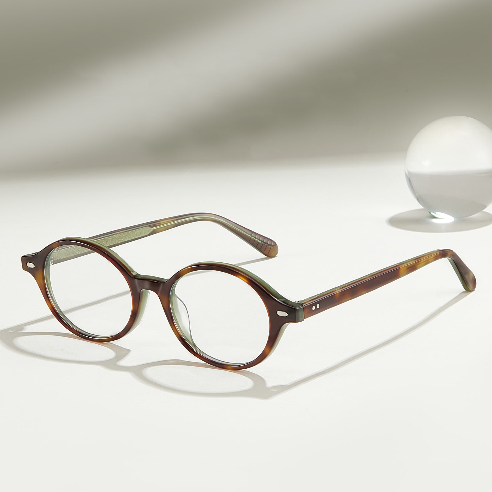 BC8046 Cermin Mata Hypoallergenic Acetate Ringkas Bujur